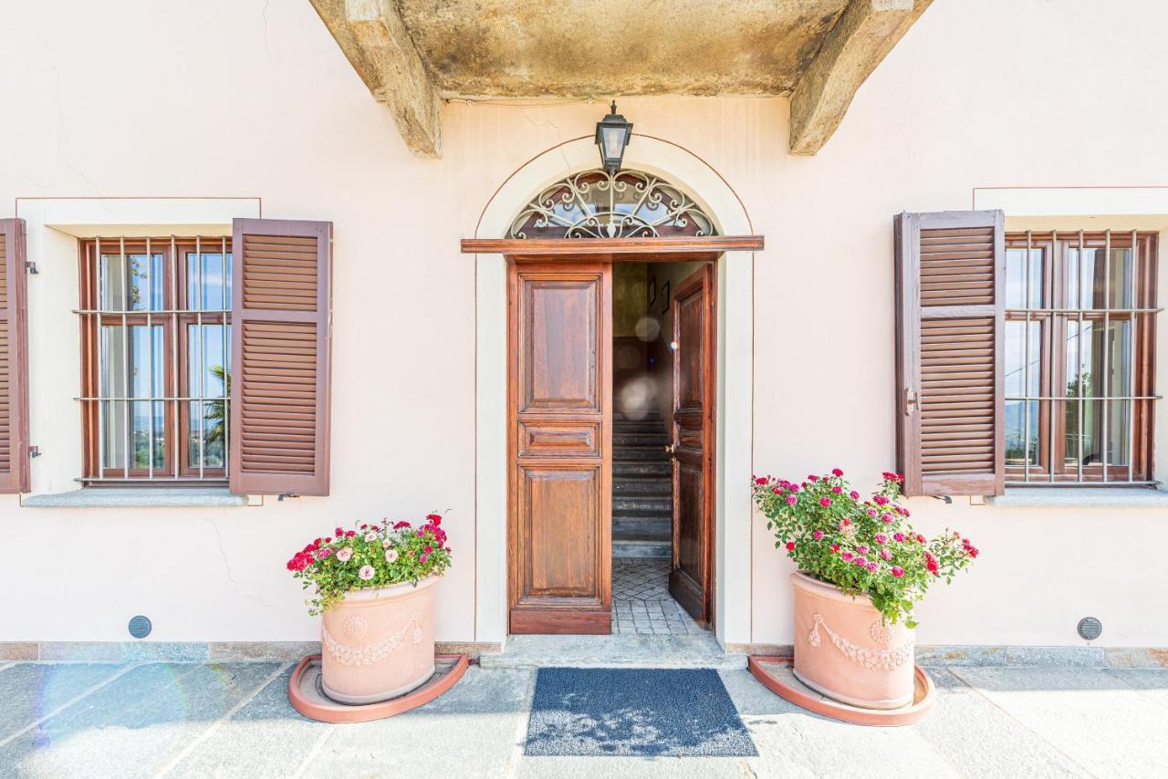 Villa Bricco Paglieri, Entire Villa Άλμπα Εξωτερικό φωτογραφία