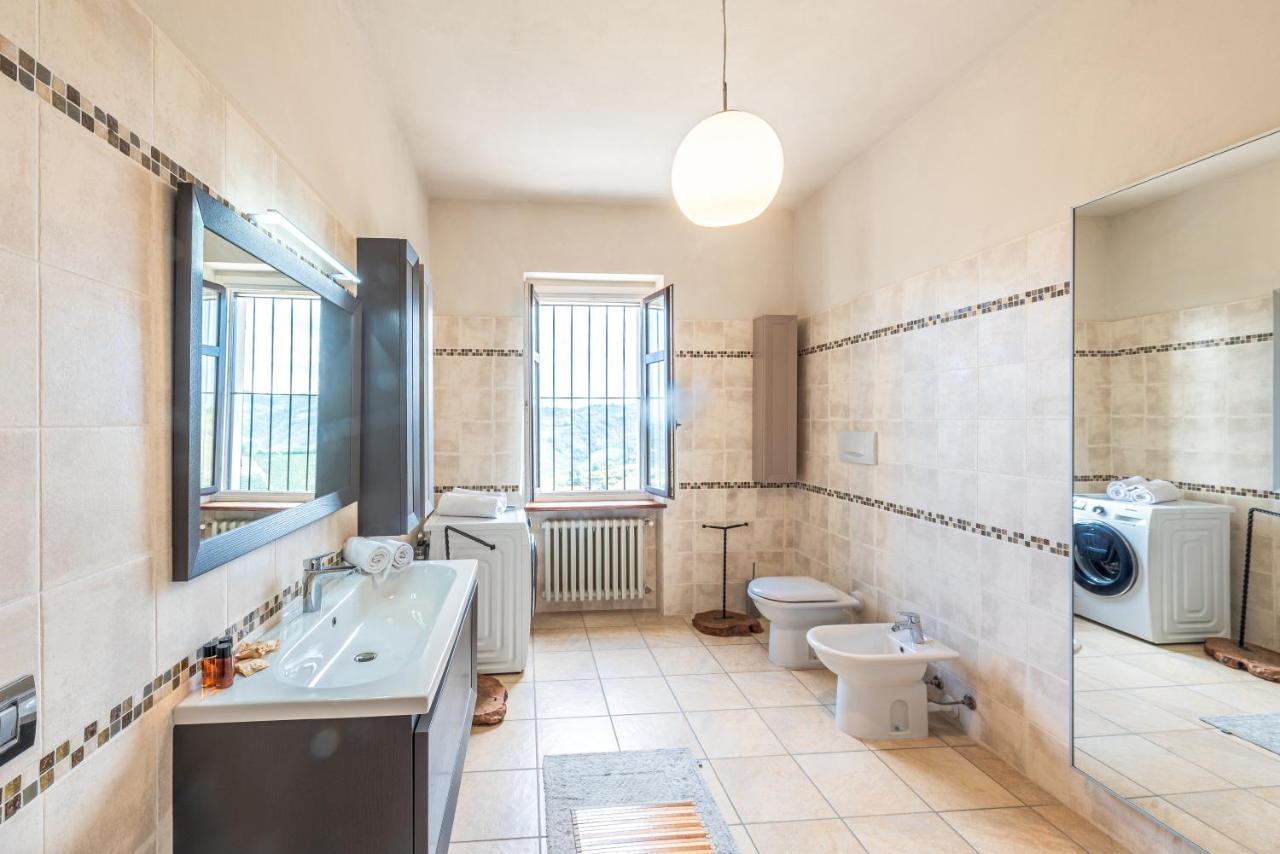 Villa Bricco Paglieri, Entire Villa Άλμπα Εξωτερικό φωτογραφία