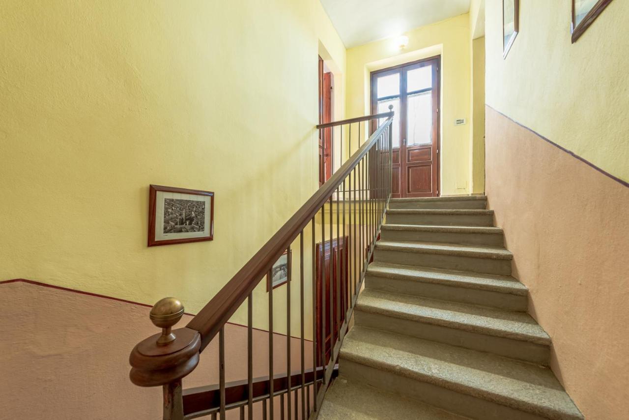 Villa Bricco Paglieri, Entire Villa Άλμπα Εξωτερικό φωτογραφία